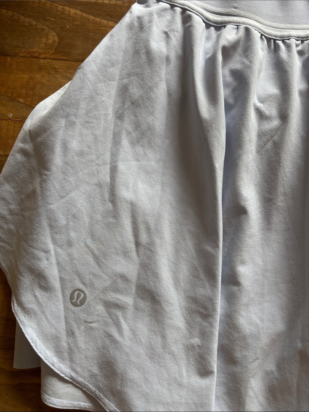 Lululemon size 6 Light Blue Women's Pleated Tennis Skirt - Picture 3 of 5